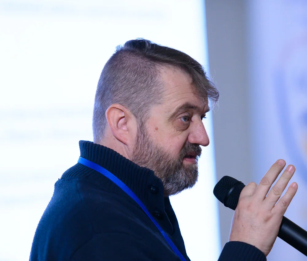 Федір Лапій